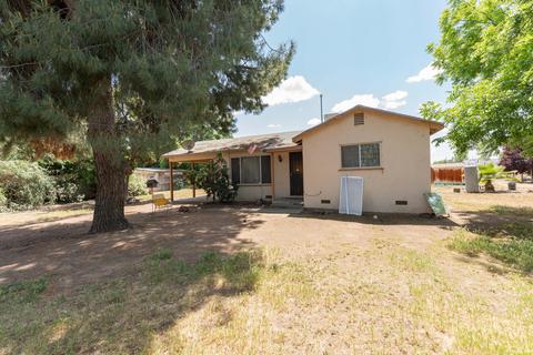 15773 Aspen Ave, Ivanhoe, CA 93235 photo 1