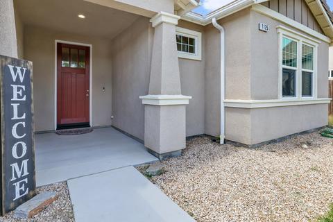 1125 Par Ave, Lemoore, CA 93245 photo 4