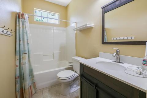 1125 Par Ave, Lemoore, CA 93245 photo 8