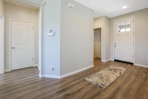 1125 Par Ave, Lemoore, CA 93245 photo 5
