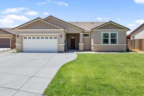 1125 Par Ave, Lemoore, CA 93245 photo 2