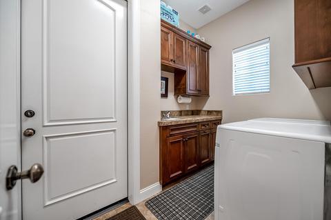 821 Park Place Dr, Exeter, CA 93221 photo 63