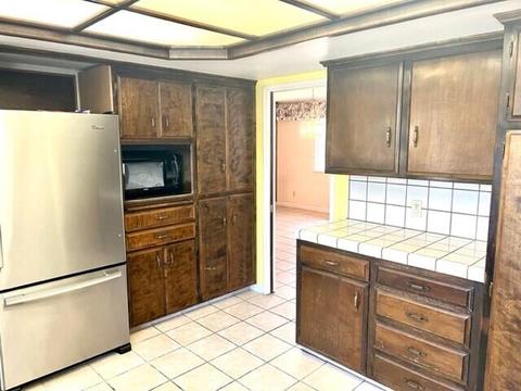 1492 E Boyer Dr, Tulare, CA 93274 photo 9