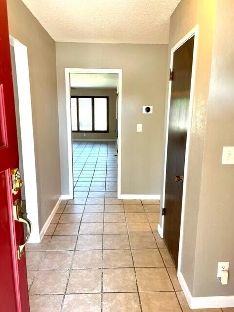1492 E Boyer Dr, Tulare, CA 93274 photo 4
