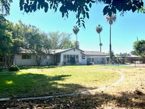 1492 E Boyer Dr, Tulare, CA 93274 photo 23