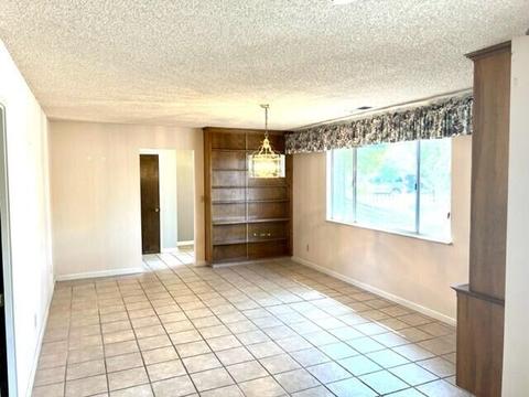 1492 E Boyer Dr, Tulare, CA 93274 photo 10