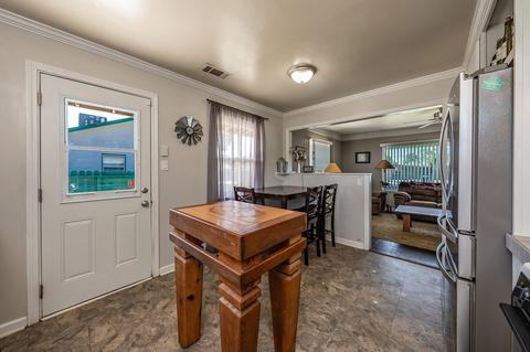 804 Elm St, Hanford, CA 93230 photo 10