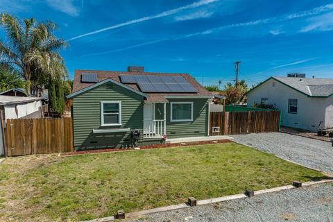 804 Elm St, Hanford, CA 93230 photo 3
