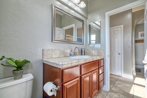 3703 E Laura Ave, Visalia, CA 93292 photo 25