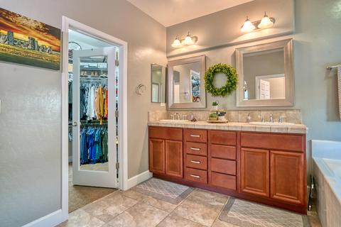 3703 E Laura Ave, Visalia, CA 93292 photo 19