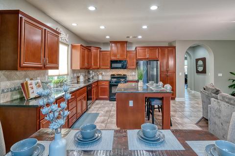 3703 E Laura Ave, Visalia, CA 93292 photo 12