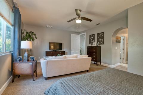 3703 E Laura Ave, Visalia, CA 93292 photo 16