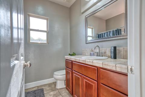 3703 E Laura Ave, Visalia, CA 93292 photo 24