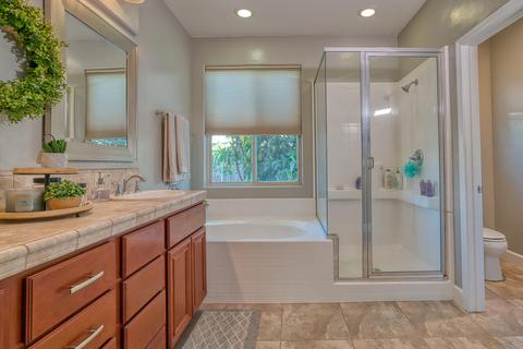 3703 E Laura Ave, Visalia, CA 93292 photo 18