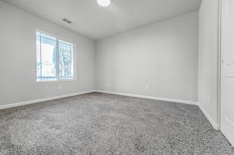 2327 E Beech Ct, Visalia, CA 93292 photo 13