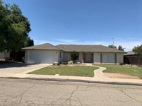 668 E Ann Dr, Reedley, CA 93654 photo 1