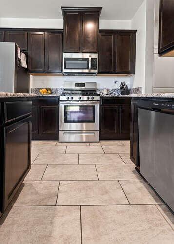 3717 E Campus Ct, Visalia, CA 93292 photo 9
