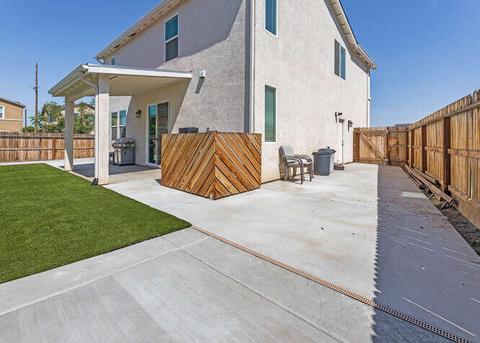 3717 E Campus Ct, Visalia, CA 93292 photo 28