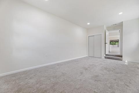 904 E Myrtle Ave, Visalia, CA 93292 photo 35