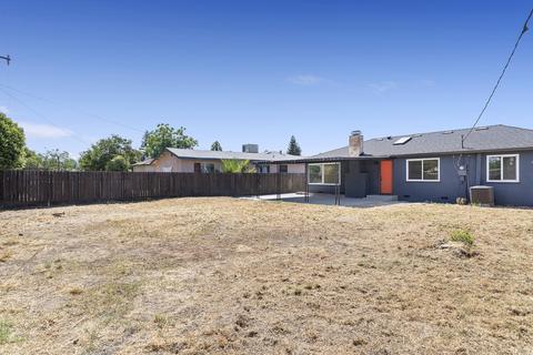 904 E Myrtle Ave, Visalia, CA 93292 photo 37