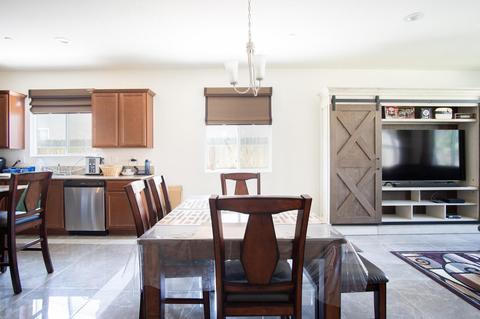 617 S Summit St, Visalia, CA 93292 photo 4