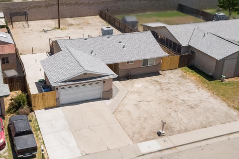 12781 Belle Haven Dr, Lemoore, CA 93245 photo 4