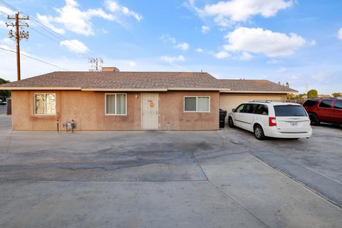 409 E Warren Ave, Bakersfield, CA 93308 photo 5