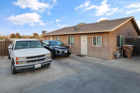 409 E Warren Ave, Bakersfield, CA 93308 photo 7