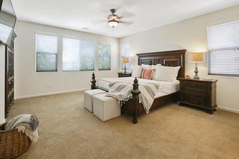625 E Chestnut Ave, Visalia, CA 93292 photo 25