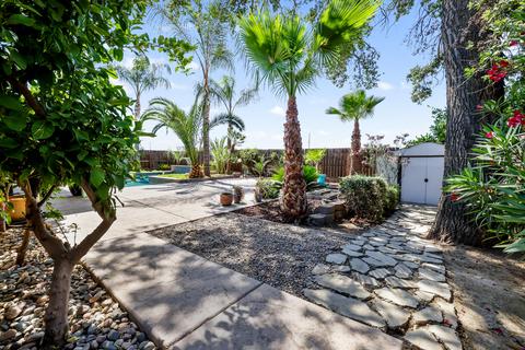 625 E Chestnut Ave, Visalia, CA 93292 photo 50