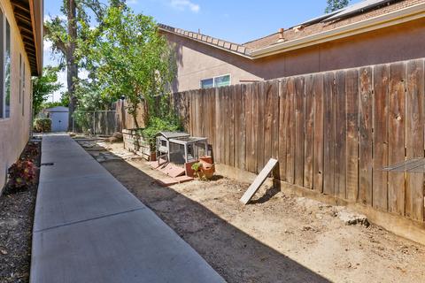 625 E Chestnut Ave, Visalia, CA 93292 photo 51