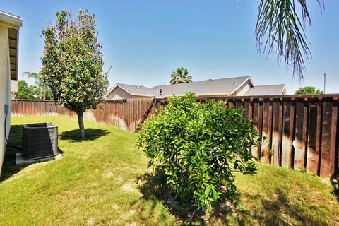 1588 Redbud St, Lemoore, CA 93245 photo 48