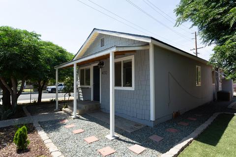 400 E 2nd St, Hanford, CA 93230 photo 43