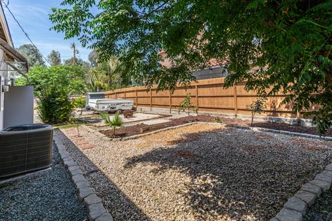 400 E 2nd St, Hanford, CA 93230 photo 26