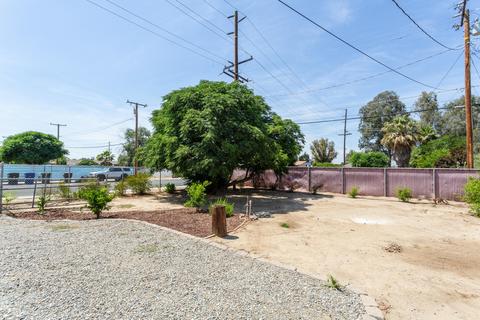 400 E 2nd St, Hanford, CA 93230 photo 35