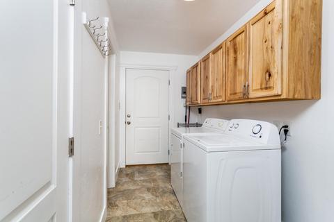 400 E 2nd St, Hanford, CA 93230 photo 22
