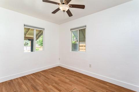 400 E 2nd St, Hanford, CA 93230 photo 21