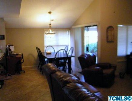 1850 E Babcock Ave, Visalia, CA 93292 photo 4
