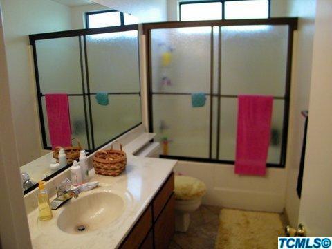 1850 E Babcock Ave, Visalia, CA 93292 photo 19