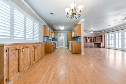 165 S Anderson Rd, Exeter, CA 93221 photo 3