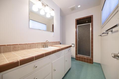 200 E Sycamore Dr, Hanford, CA 93230 photo 13