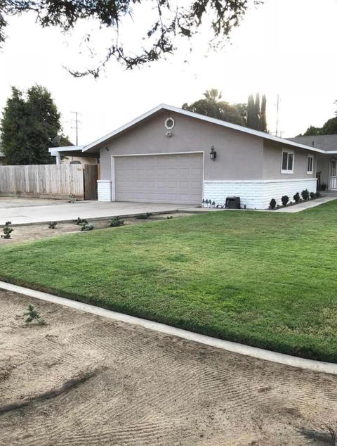151 E Berkeley Ave, Tulare, CA 93274 photo 3