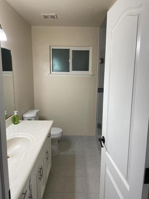 151 E Berkeley Ave, Tulare, CA 93274 photo 12