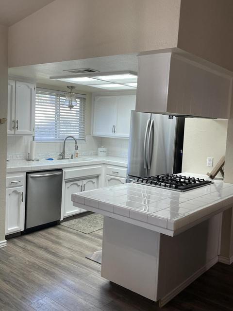 151 E Berkeley Ave, Tulare, CA 93274 photo 5