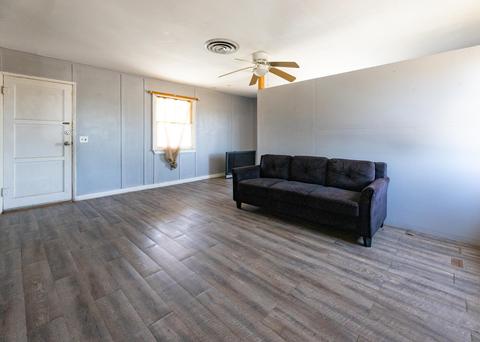 2127 E Houston Ave, Visalia, CA 93292 photo 24