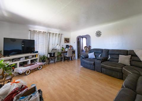 2127 E Houston Ave, Visalia, CA 93292 photo 4