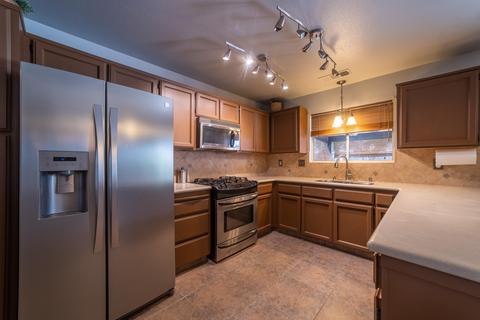 2512 E Arcata Ct, Visalia, CA 93292 photo 11