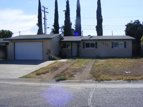 1039 N Enos St, Visalia, CA 93292 photo 1