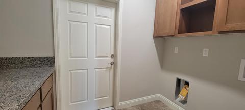 1135 E Seeger Ave, Visalia, CA 93292 photo 7