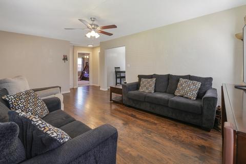 271 S Francis Ave, Exeter, CA 93221 photo 12